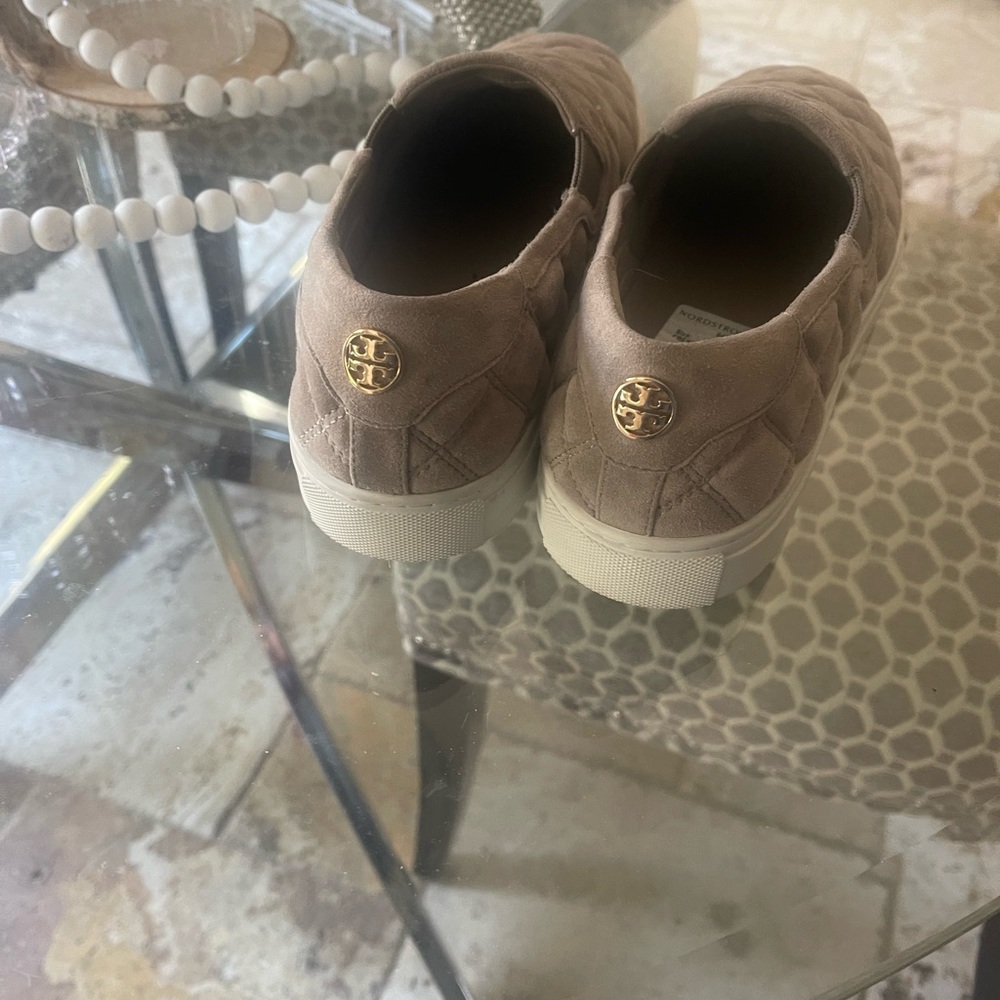Tory Burch size 8.5 French grey shoes .. Worn twice inside …Smoke free home